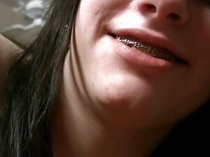 Linda Miúda Busty re ...