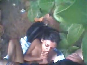 Veja o vídeo Charming Shemale Drika Lima tem seu traseiro destruído por dois galos ao mesmo tempo no site pornô gratuito, casa de vídeos pornô grátis Транссексуал e filmes x porno portugues sexuais online.